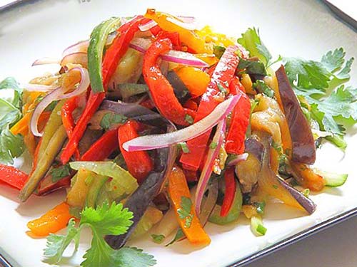 Салат из запечённых овощей Приморский